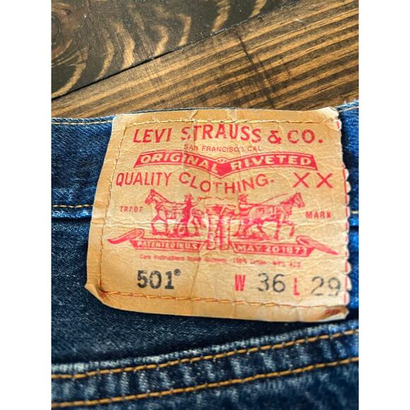 VTG Levi’s 501 Jeans Button Fly Men 36x29 Straight Leg Classic Western Academia - Picture 3 of 10